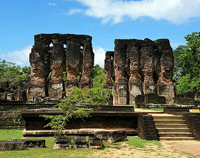 Explore to ruins of Polonnaruwa from Kandy