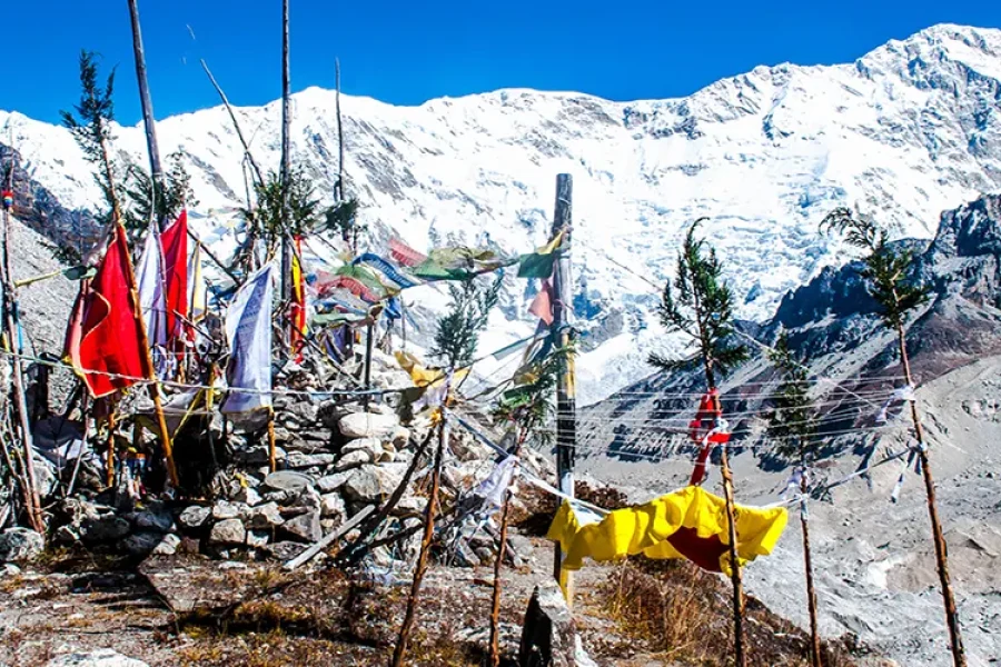 Kanchenjunga Circuit Trek