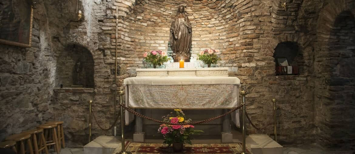 Ephesus and Terrace Houses Tour from Kusadasi Touroogle